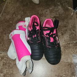 Girl Soccer Cleats/shin Guards