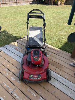 Toro self propelled lawnmower