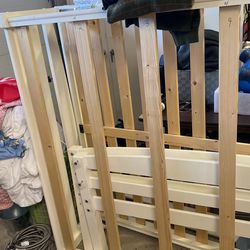 Full size bunk beds, easy to assemble Low Profile Can Be Separated For Side By Side
