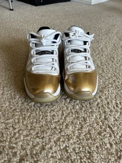 Jordan 11s