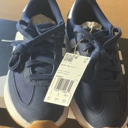 NEW Adidas Run 70s 2.0 J Kids Youth Sneakers Navy Blue White JI2267 Size 4.5