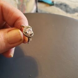 Size 6 silver ring with cubic zirconia stone
