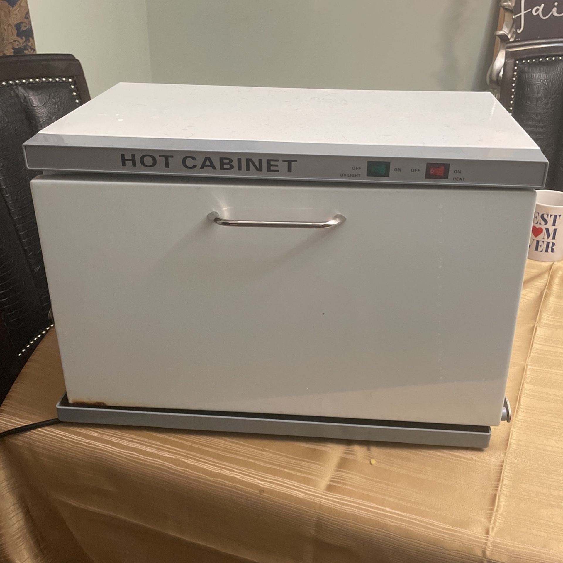 hot cabinet