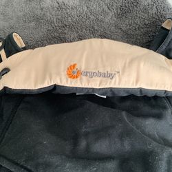 Ergobaby - Baby Carrier