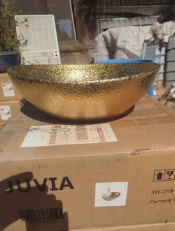 Juvia Art Basins