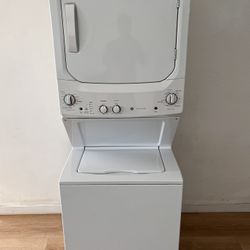 DELIVERY AVAILABLE 🚚 GE Washer & ELECTRIC Dryer combo