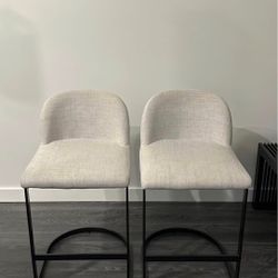 Light Beige Upholstered Bar Stools w. Black Metal Base 