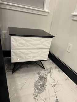 Nightstands and dresser set