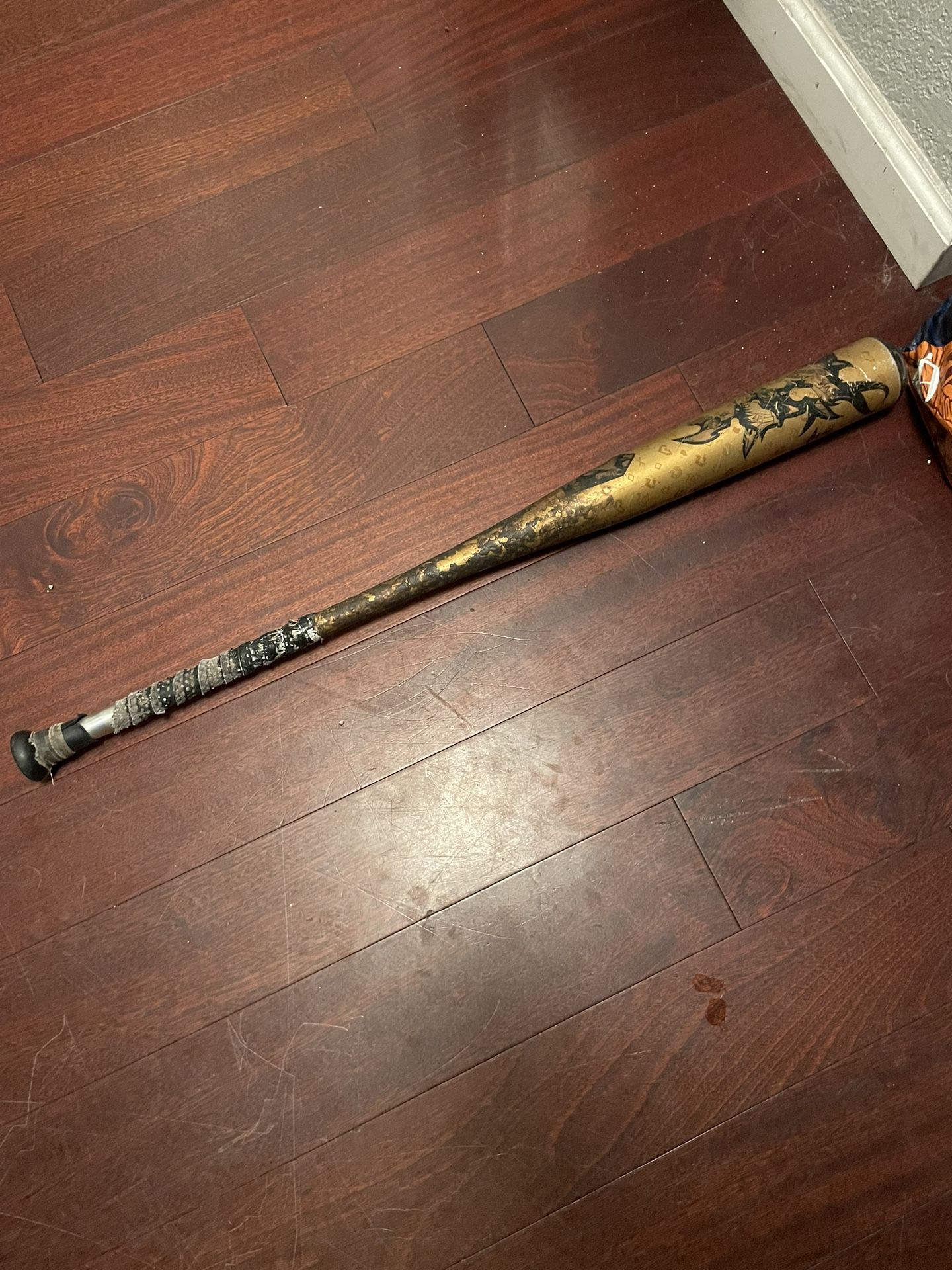 DeMarini 2023 Voodoo One Gold (-3) BBCOR 29oz