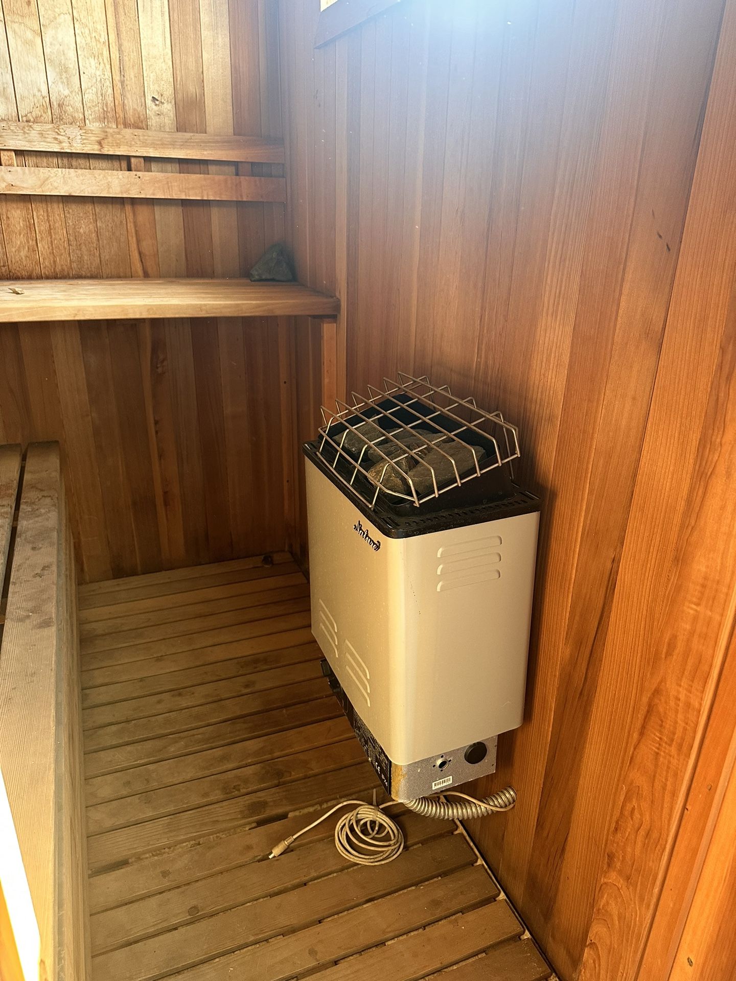 Sauna-Claimed Someone Picking Up Monday