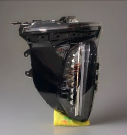 2025 2026 CADILLAC ESCALADE ESV LEFT HEADLIGHT USED OEM COMPLETE (contact info removed)5
