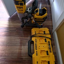 DeWalt 20V Magnetic Drill Press Kit (2” Capacity) – Like New