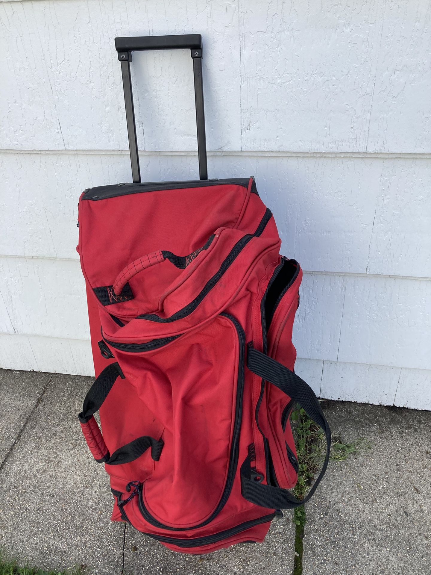 XL DUFFLE Bag On Wheels