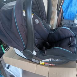 $20 Graco Baby Car Seat Only No Base