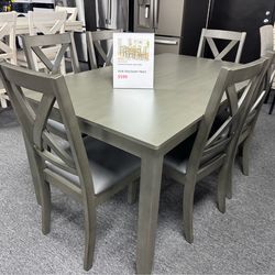 Dining Table & 6 Chairs. 🚚WE DELIVER🚚