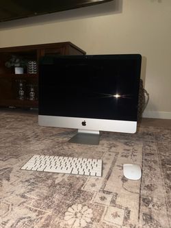 Apple iMac 21.5” Desktop Computer  Intel Core i5  Includes Keyboard & Mouse
