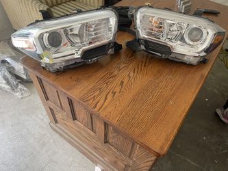Tacoma Headlights