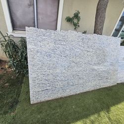 Granite And Quartz Slabs