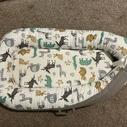 Baby Lounger Pillow