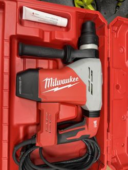 Milwaukee 1-9/16 in. SDS-Max Rotary Hammer