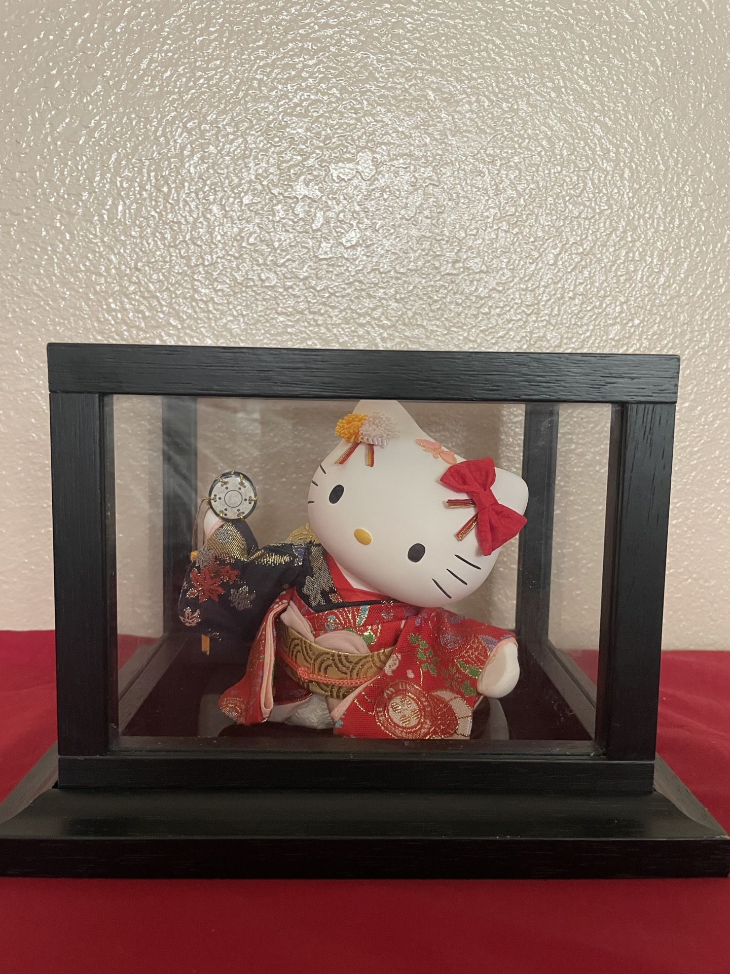 Sanrio Hello Kitty Japanese Kimono Geisha Drum Pottery Statue Figurine W/Frame