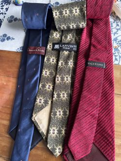 Designer Tie bundle Valentino, Lanvin, ODLR