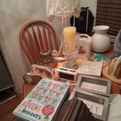 EACH THING FOR $5 PICK UP IN SUN VALLEY 