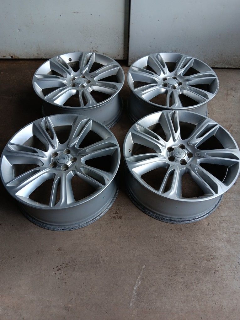 20" Land Rover Aluminum Rims Used Conditions Have Some Scratches On Them