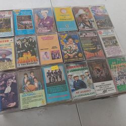 Cassettes De Musica En Español De Corridos Bandas Norteño Cumbias