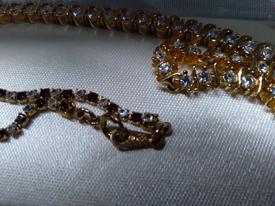 Avon Bracelet Ruby And Cz