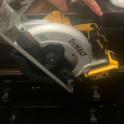 Dewalt Cordless Circular Saw