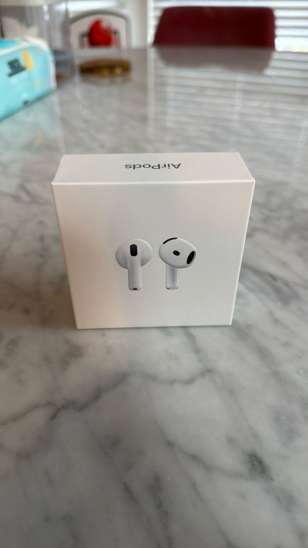 Apple AirPods 4