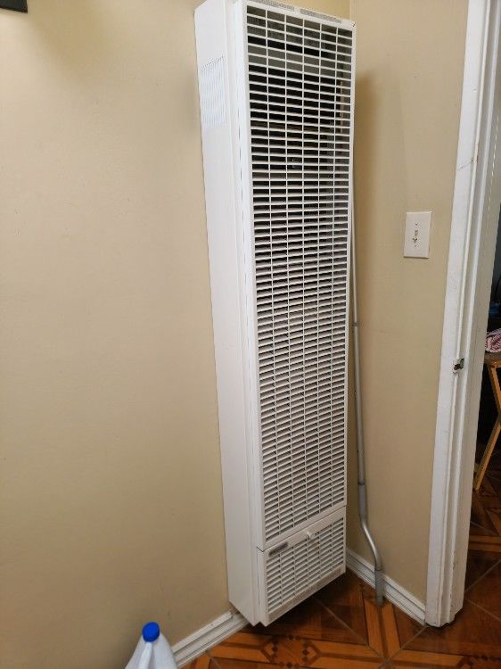 Williams Gas Wall Furnace 50,000 BTUs