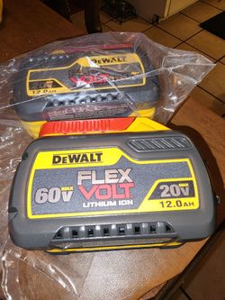 Firm Price🛑 Dewalt 20v-60v Flex 12ha battery used Good. Precio Firme 🛑