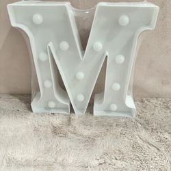 Brand New LED Marquee Letter Lights Sign, Light Up Alphabet Letter for Party or Wedding Decoration M