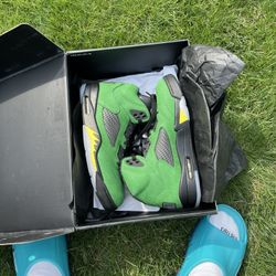 Jordan 5 Retro - SE Oregon. Size 10.5. DS OG all (CK6631-307)