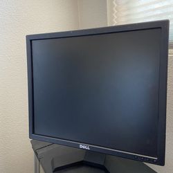 15 inch Dell Monitor 