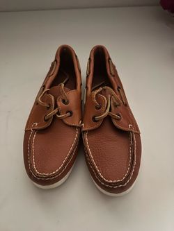 Dooney & Bourke woman boat shoes size 5.5