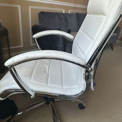 Office Chair $10 (has leather peeling off)