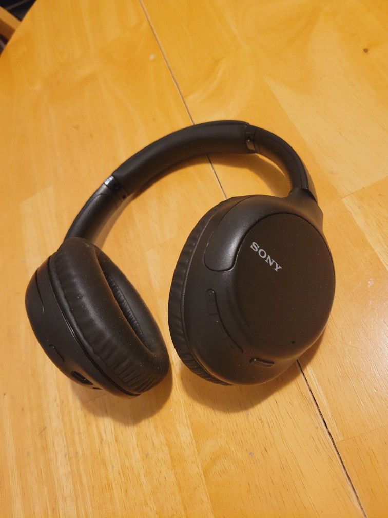 Sony wh-ch720n
