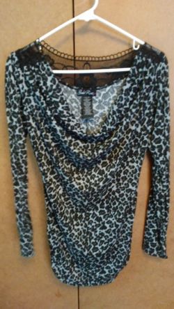 Susie Rose Black & Gray Leopard Print Sz Lrg $10