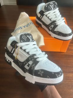 Louis Vuitton LV Trainer Sneakers