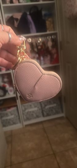 New Heart Keychain For Money, Etc Serious People Only Don’t Waste My Time On Texting If It’s Available