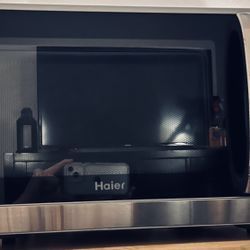 Haier Microwave 