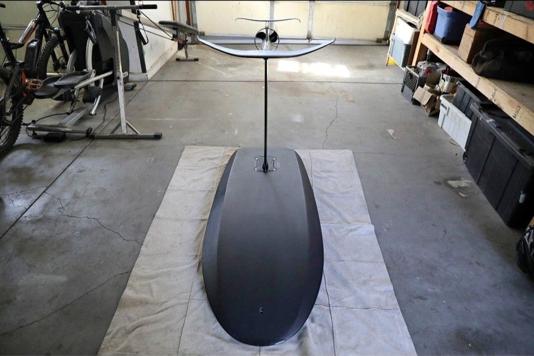 FLITEBOARD PRO ELECTRIC FOIL – EXCELLENT CONDITION W/2 BATTERIES
