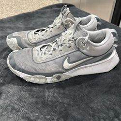 Men’s Nike Baseball Turf Shoes - Size 12