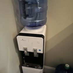 Water Dispenser