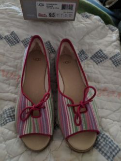 UGGs brand new size 9.5