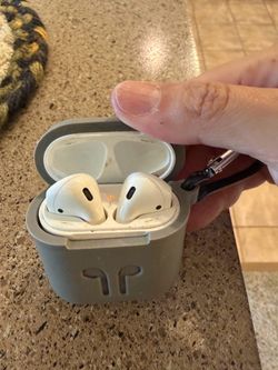 Air pods with case