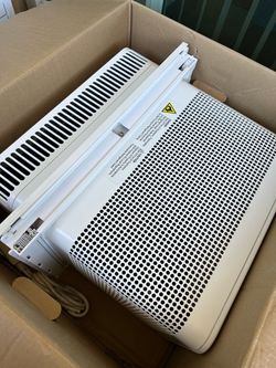 Brand New Windmill 8,300 BTU Smart Window AC (Never Used / Open Box)